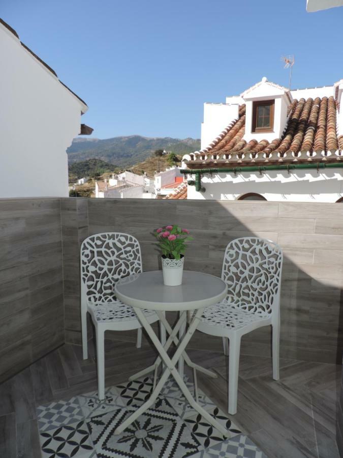 Casa Las Tres Conchas Yunquera Eksteriør bilde